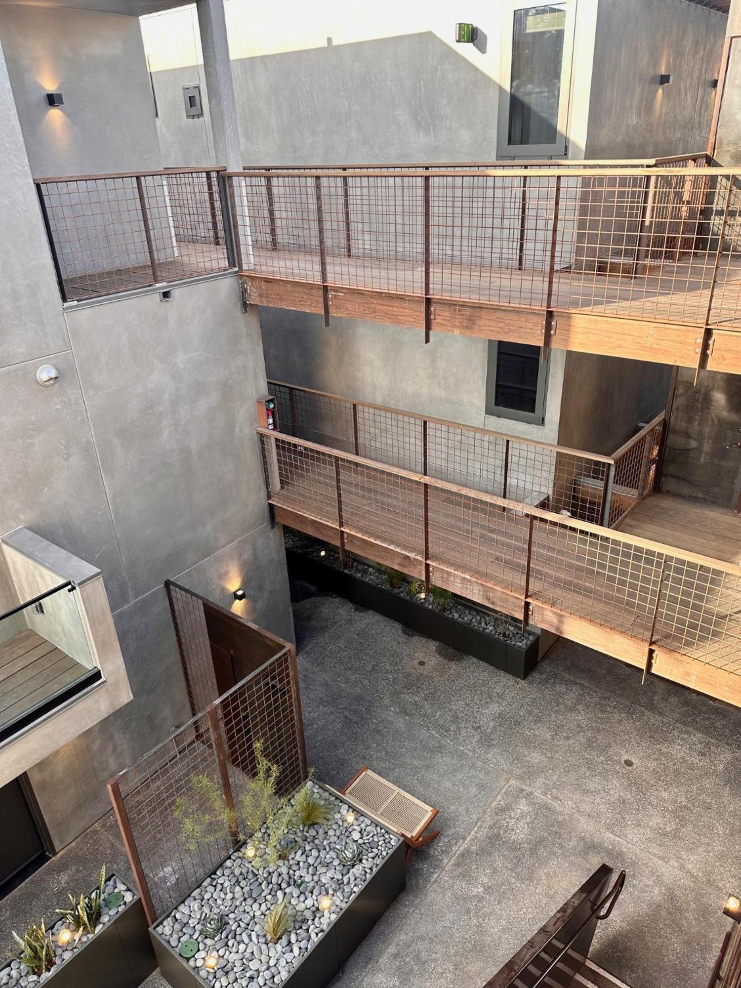City24 Condo Hotel Little Italy Mission Hills Σαν Ντιέγκο Εξωτερικό φωτογραφία